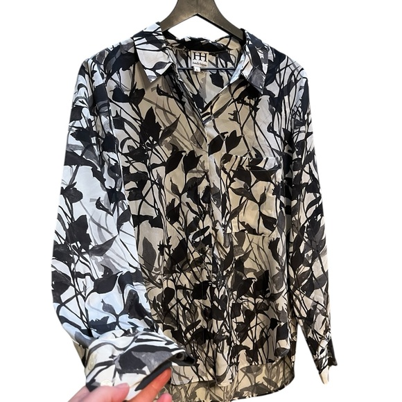 Haute Hippie hidden button collared blouse size large - Picture 3 of 9